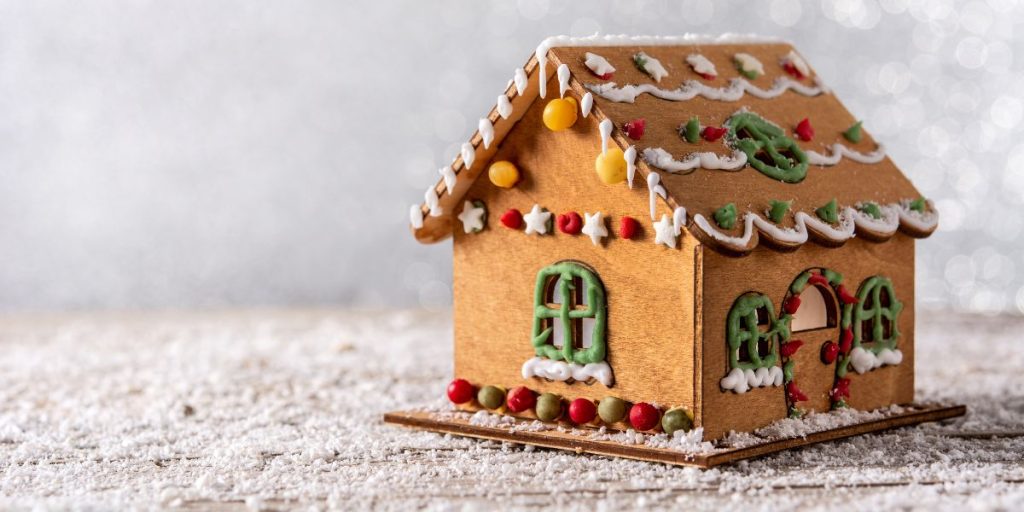 Ide acara natal: membuat ginger bread house dan cookies